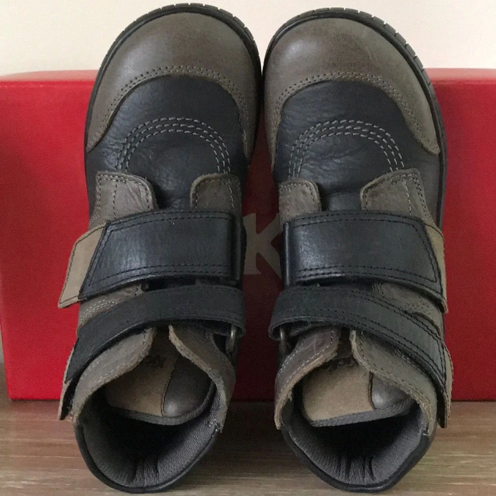 kICKERS BOOTS